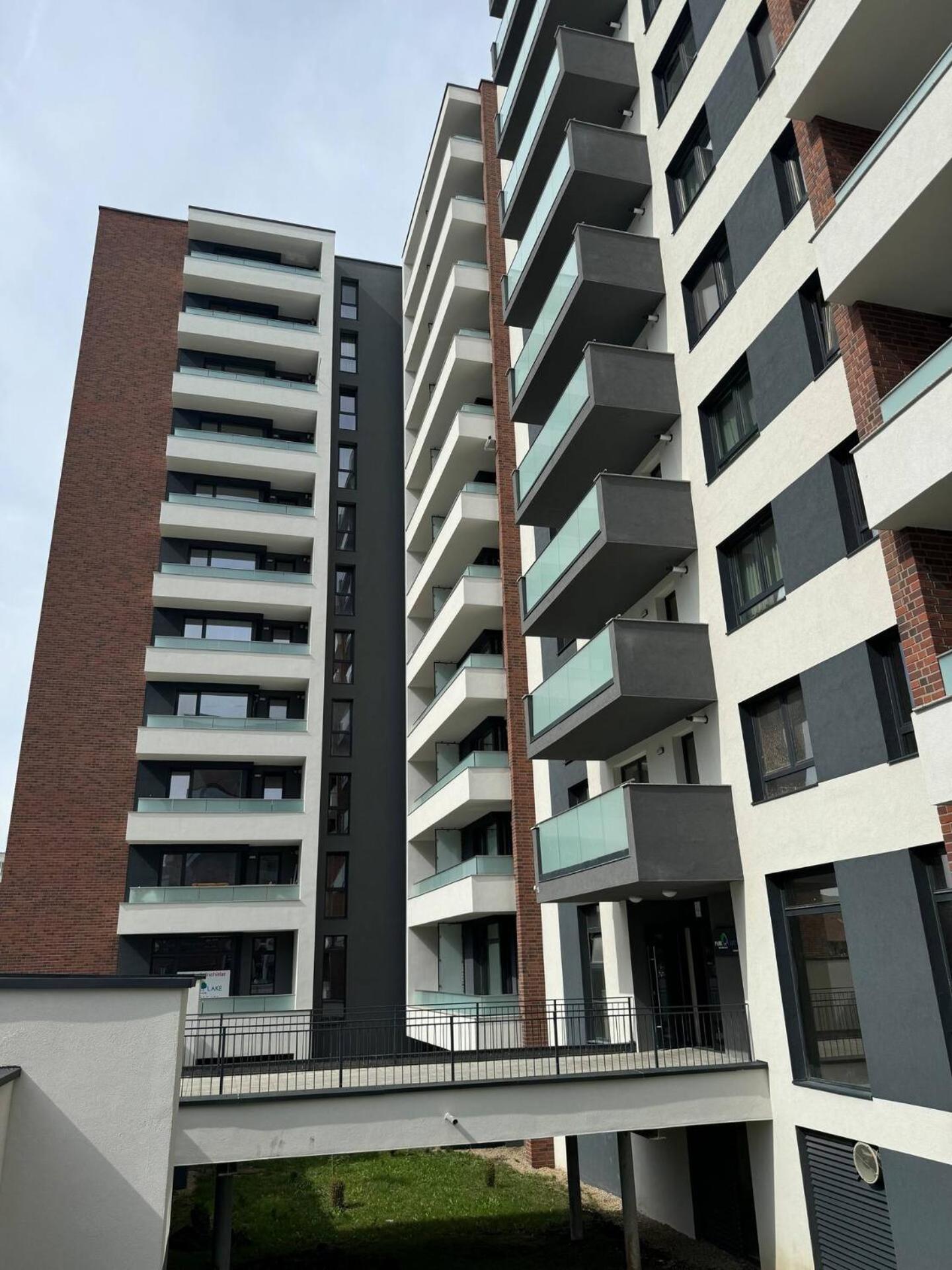 Lake View Luxury Apartament Kolozsvár Kültér fotó